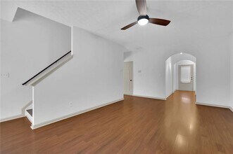 857 Crested Hawk Trail in Sugar Hill, GA - Building Photo - Building Photo