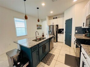 6264 Great Bear Dr in Lakeland, FL - Building Photo - Building Photo