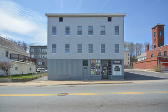 405 Water St in Fitchburg, MA - Building Photo - Building Photo