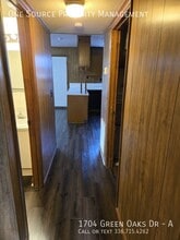 1704 Green Oaks Dr SE in Winston-Salem, NC - Building Photo - Building Photo