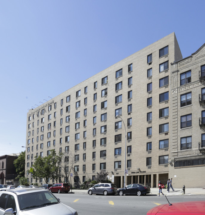 Erma Cava Houses in Bronx, NY - Building Photo