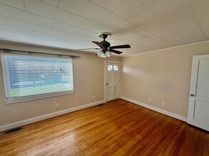 300 E Pine St in Graham, NC - Building Photo - Building Photo