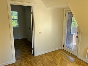 1726 Kenwood St in Sacramento, CA - Building Photo - Building Photo