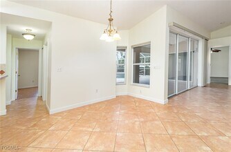 1933 SW 38th St in Cape Coral, FL - Building Photo - Building Photo