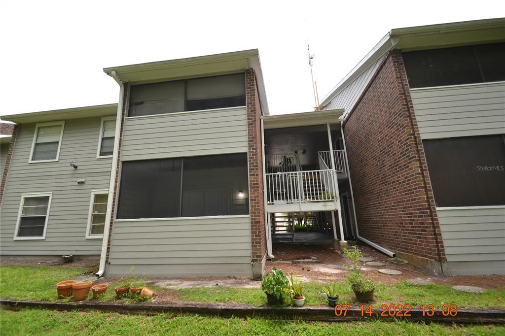 1400 Gandy Blvd N in St. Petersburg, FL - Foto de edificio