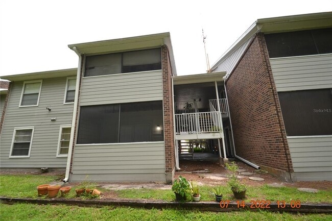 property at 1400 Gandy Blvd N