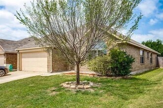 6333 Spring Ranch Dr in Fort Worth, TX - Building Photo - Building Photo