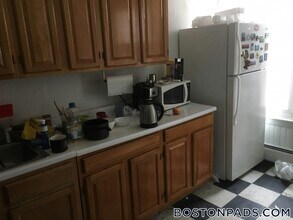 35 Brookline St in Cambridge, MA - Building Photo - Building Photo