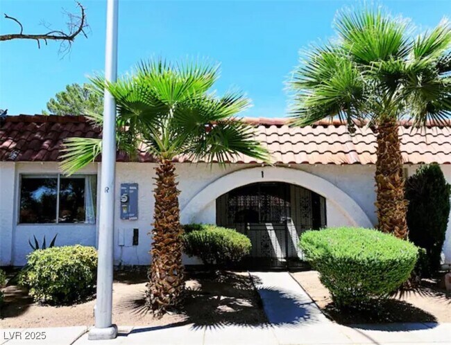 property at 3516 Folage Dr