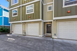 1420B 25th Ave in Seattle, WA - Building Photo - Building Photo