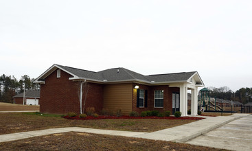 Pinehurst Park in Jackson, MS - Building Photo - Building Photo