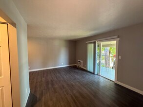 Standard Street Oasis Apartments in Spokane, WA - Building Photo - Building Photo