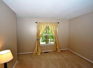 4105 Livingstone Pl in Durham, NC - Building Photo - Building Photo