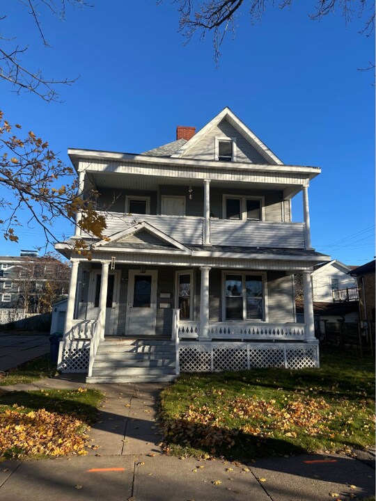 526 McClellan St in Wausau, WI - Building Photo