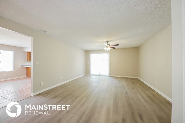 10237 N 45th Ave in Glendale, AZ - Building Photo - Building Photo