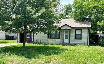 309 S Bell St in Royse City, TX - Building Photo