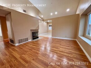 7662 Plumaria Dr in Fontana, CA - Building Photo - Building Photo