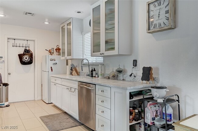 property at 4669 Saddle Pl
