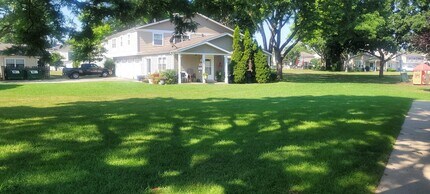 1244 Nova Ct in Wheeling, IL - Building Photo - Building Photo
