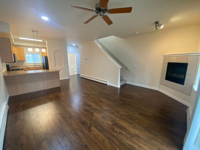 property at 9247 Commons Pl