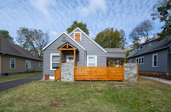 947 E Delmar St in Springfield, MO - Building Photo - Building Photo