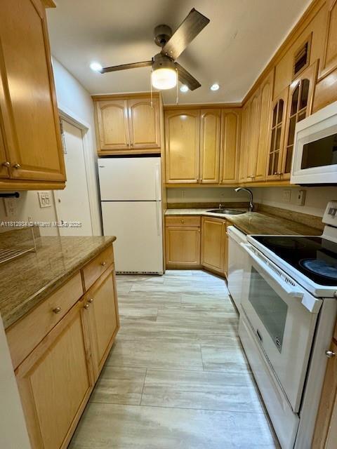 property at 3105 Oakland Shores Dr