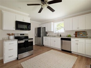 435 S Hamilton St in Watertown, NY - Building Photo - Building Photo