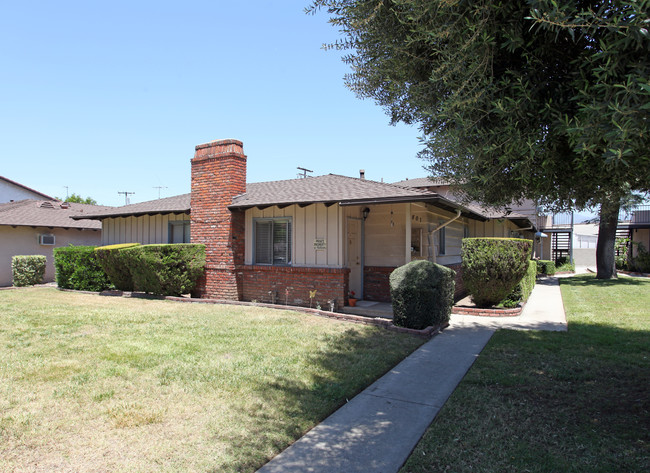 781-809 Glentana St in Covina, CA - Foto de edificio - Building Photo