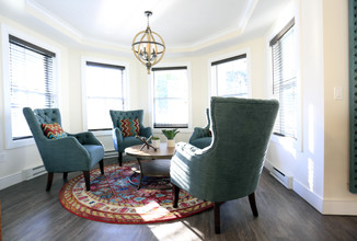 THE GRAND AT BETHEL in Bethel, CT - Building Photo - Interior Photo