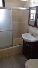 1409 Wood Ave in Bronx, NY - Building Photo - Building Photo