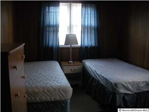 109 13th Ave-Unit -B in Belmar, NJ - Building Photo - Building Photo