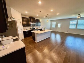 6601 Folsom Ave in Pflugerville, TX - Building Photo - Building Photo