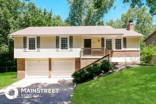 5918 NW 66th Terrace in Kansas City, MO - Building Photo