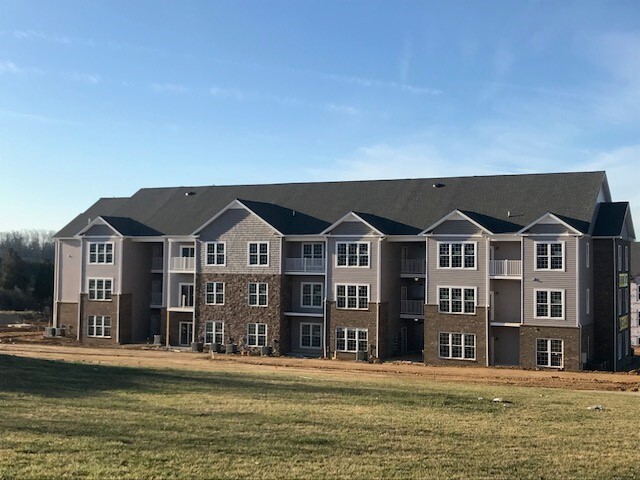 The Aspen in Roanoke, VA - Foto de edificio - Building Photo