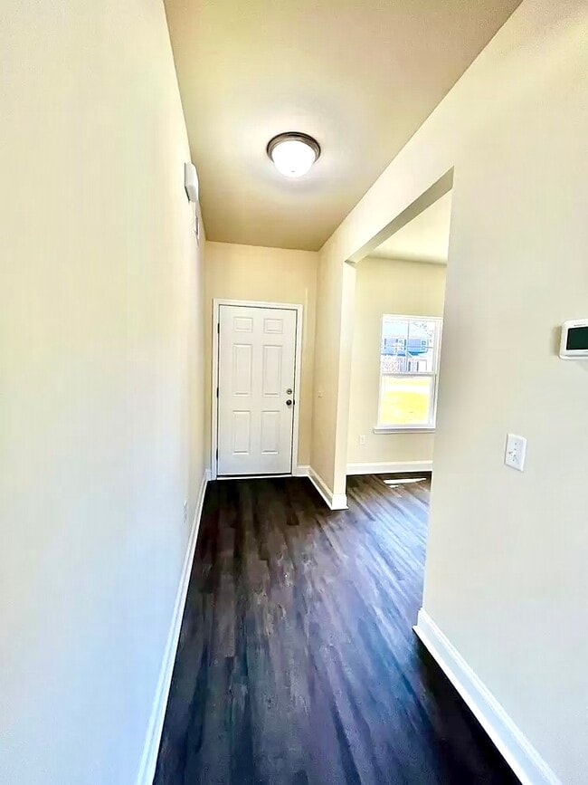 719 Mill Creek Cir in Hinesville, GA - Building Photo - Building Photo