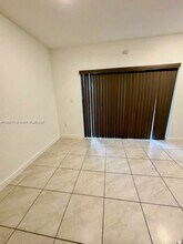 557 NE 5th Terrace in Florida City, FL - Building Photo - Building Photo