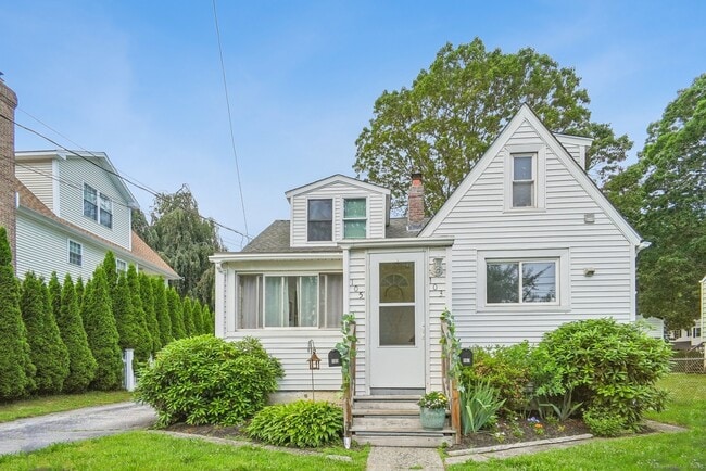 property at 103 Grant St