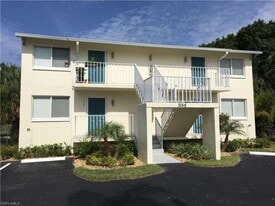 3155 Royalston Ave in Ft. Myers, FL - Building Photo