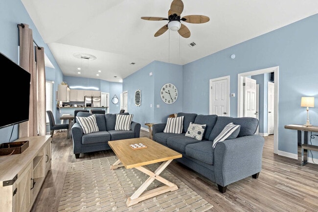 4765 Calatrava Ct in Destin, FL - Building Photo - Building Photo