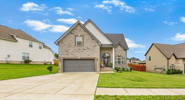134 Chisum Ct in Clarksville, TN - Building Photo - Building Photo