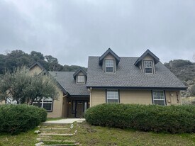 29760 Butterfield Way in Tehachapi, CA - Building Photo