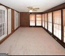 4754 Winthrop Dr in College Park, GA - Building Photo - Building Photo