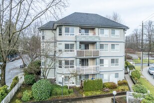 Avebury Point in Port Coquitlam, BC - Building Photo