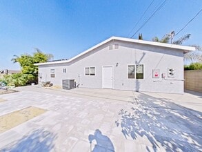 10572 Chamberlain Ave in Anaheim, CA - Building Photo - Building Photo