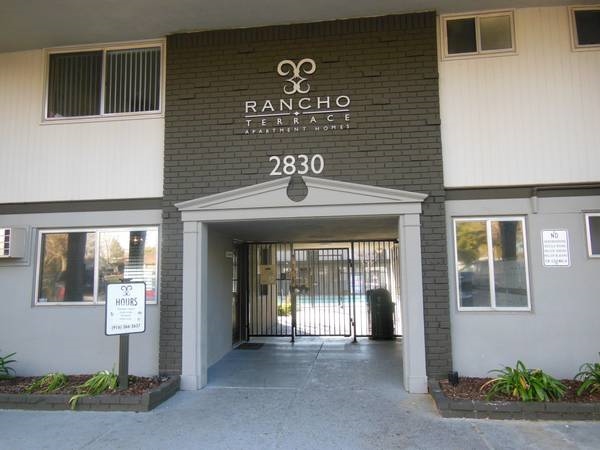 Rancho Terrace Apartments in Rancho Cordova, CA - Building Photo