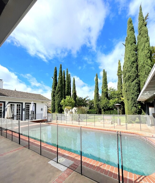 29570 Spotted Bull Ln in San Juan Capistrano, CA - Building Photo - Building Photo