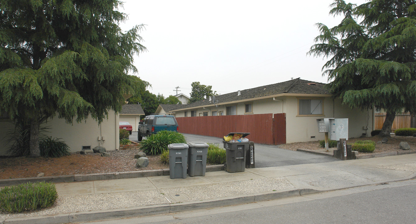 16230-16240 Keith Way in Morgan Hill, CA - Building Photo