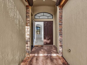 3530 NW 87th Ave in Hollywood, FL - Building Photo - Building Photo