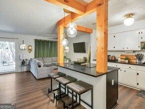 2790 Farmstead Rd in Smyrna, GA - Building Photo - Building Photo