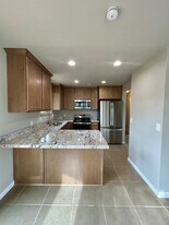 6752 Beargrass Rd in West Jordan, UT - Building Photo